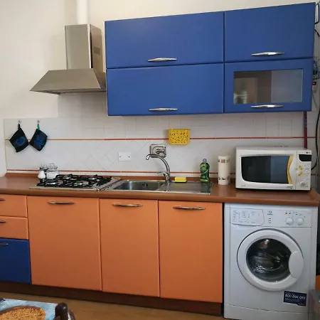 Casa Di Tania Apartment *